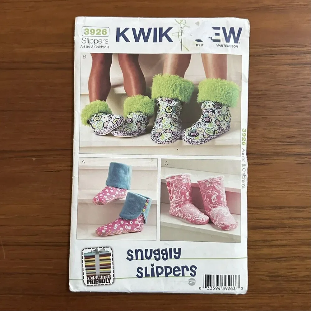NEW Kwik Sew 3926 Adult Child Slippers Sewing Pattern XS-XL Uncut Boots Cuffs